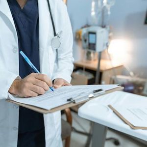 Significant Association Identified Between Alopecia Areata, Autoimmune Thyroid Diseases