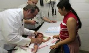 Think Tank Unveils Strategy for Improving Health Care for Uninsured, Low-Income Americans