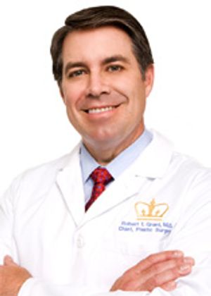 10 Misconceptions About Plastic Surgery