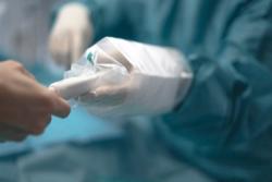 Manual Cleaning vs Automation: Achieving Consistent Cleanliness for Ultrasound Device Reprocessing