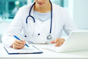 6 Tips for Physicians on Writing a Good Cover Letter