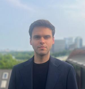 How to build a financial plan that works for physicians, not just their advisors © Johnny Medina - Nhabla