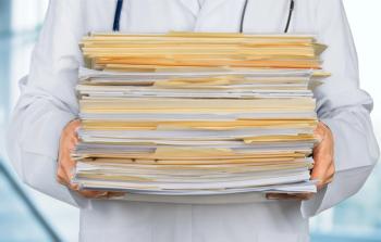 health care and medicine paperwork: © BillionPhotos.com - stock.adobe.com