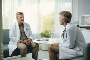 Two doctors talking ©tiena stock-adobe.com