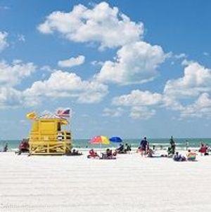 The Top 10 Beaches in the US