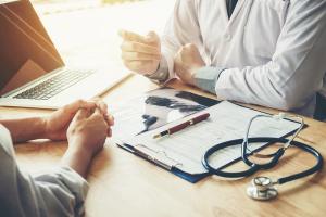 8 factors patients weigh when choosing a treatment ©  joyfotoliakid - stock.adobe.com