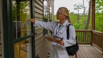 doctor nurse arriving home visit rural health: © Robert Peak - stock.adobe.com