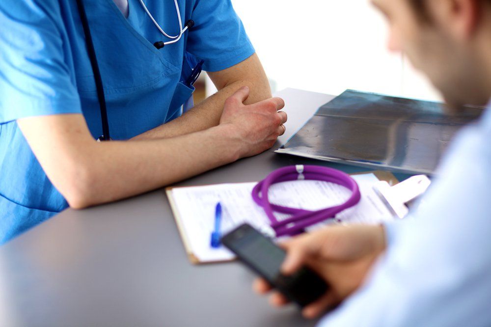 patient engagement, email, text messaging, digital technology 
