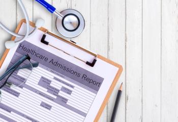 hospital admission report on clipboard ©rutchapong-stock.adobe.com