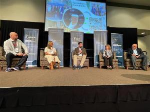 Leadership Comes with a Microphone at the 2025 CMF: Top concierge physicians share their vision for membership medicine. (L to R) Jeff Puglisi, MD; Angela Marshall, MD; Andrew Bonner, Specialdocs; Elizabeth Walton, MD; and Uday Jani, MD. 
