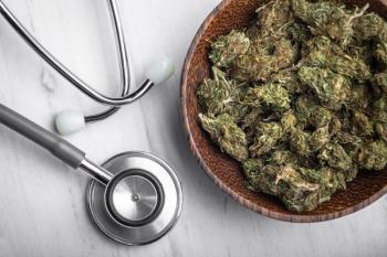 marijuana cannabis stethoscope: © carlos Restrepo - stock.adobe.com