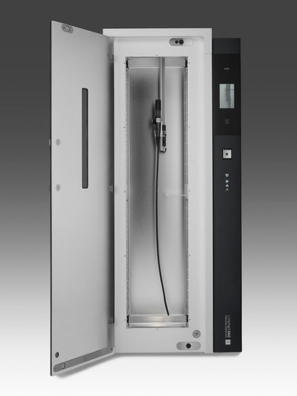 UV system to disinfect cardiac probes in 2 minutes: ©UV Smart