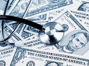 What Are the Major Differences Between a Traditional IRA and a Roth IRA?