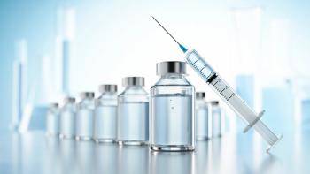 vaccines: © peterschreiber.media - stock.adobe.com