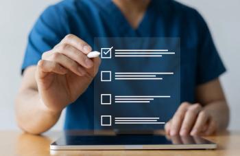 physician doctor survey: © chinnarach - stock.adobe.com