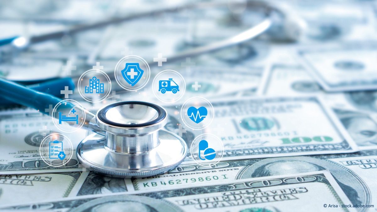 health insurance medical welfare concept: © Arisa - stock.adobe.com