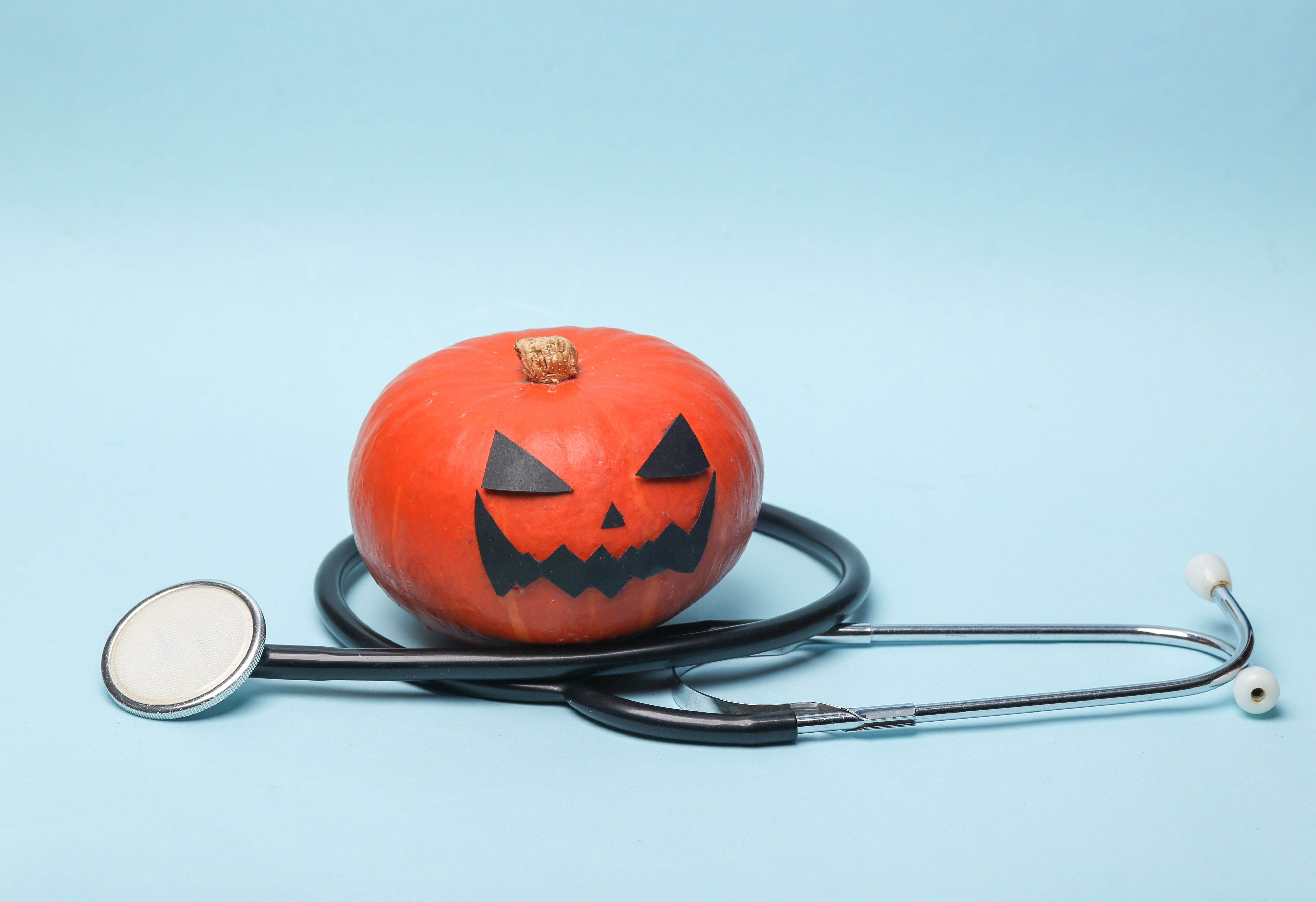  pumpkin stethoscope © splitov27 - stock.adobe.com