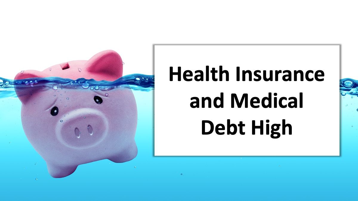 piggy bank under water © Romolo Tavani - stock.adobe.com