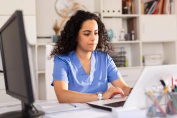 Medical assistants can handle portal messages: ©JackF - stock.adobe.com