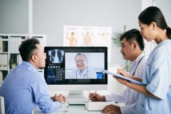 physicians online consultation: © Dragonimages - stock.adobe.com
