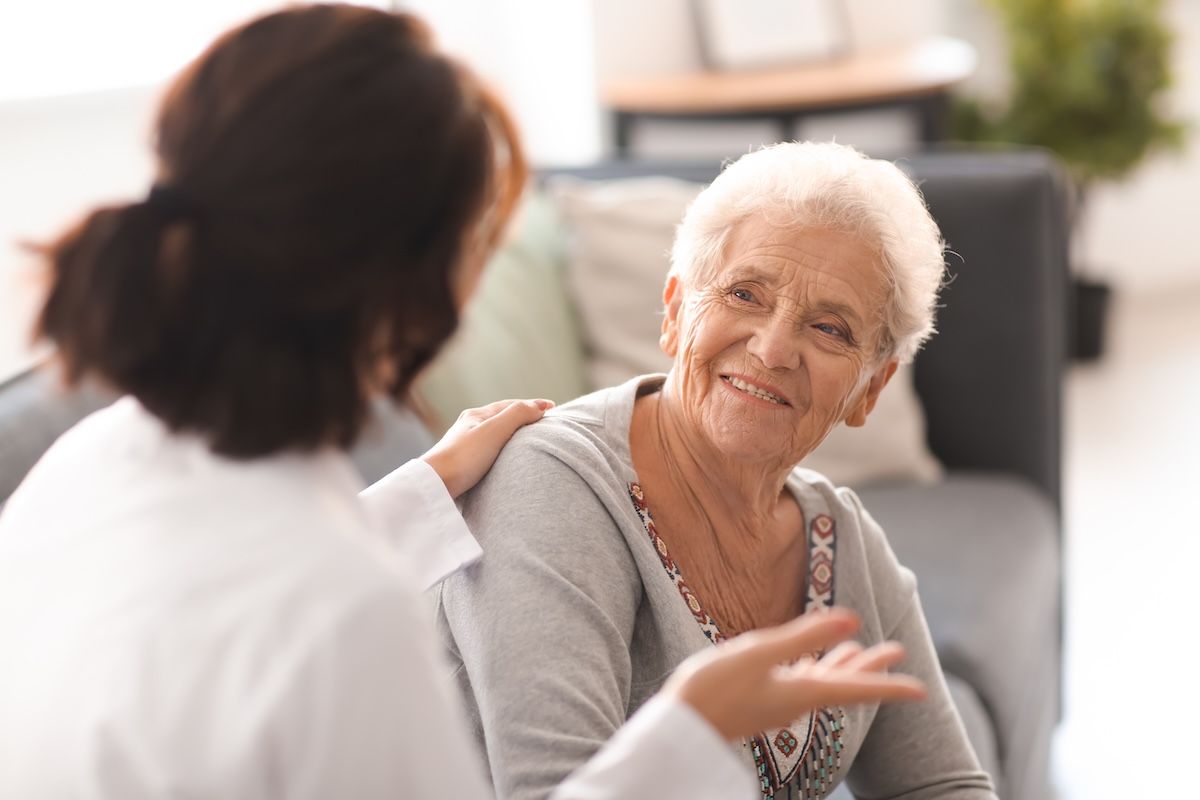 How to talk to older patients © pixel-shot - stock.adobe.com