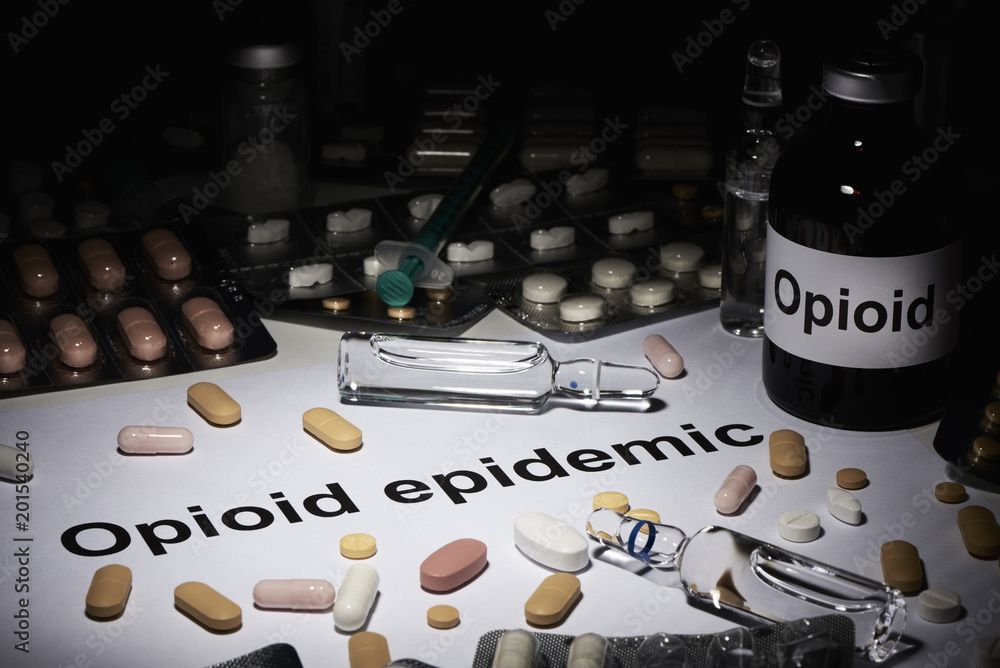 opioid epidemic: © M.Rode-Foto - stock.adobe.com