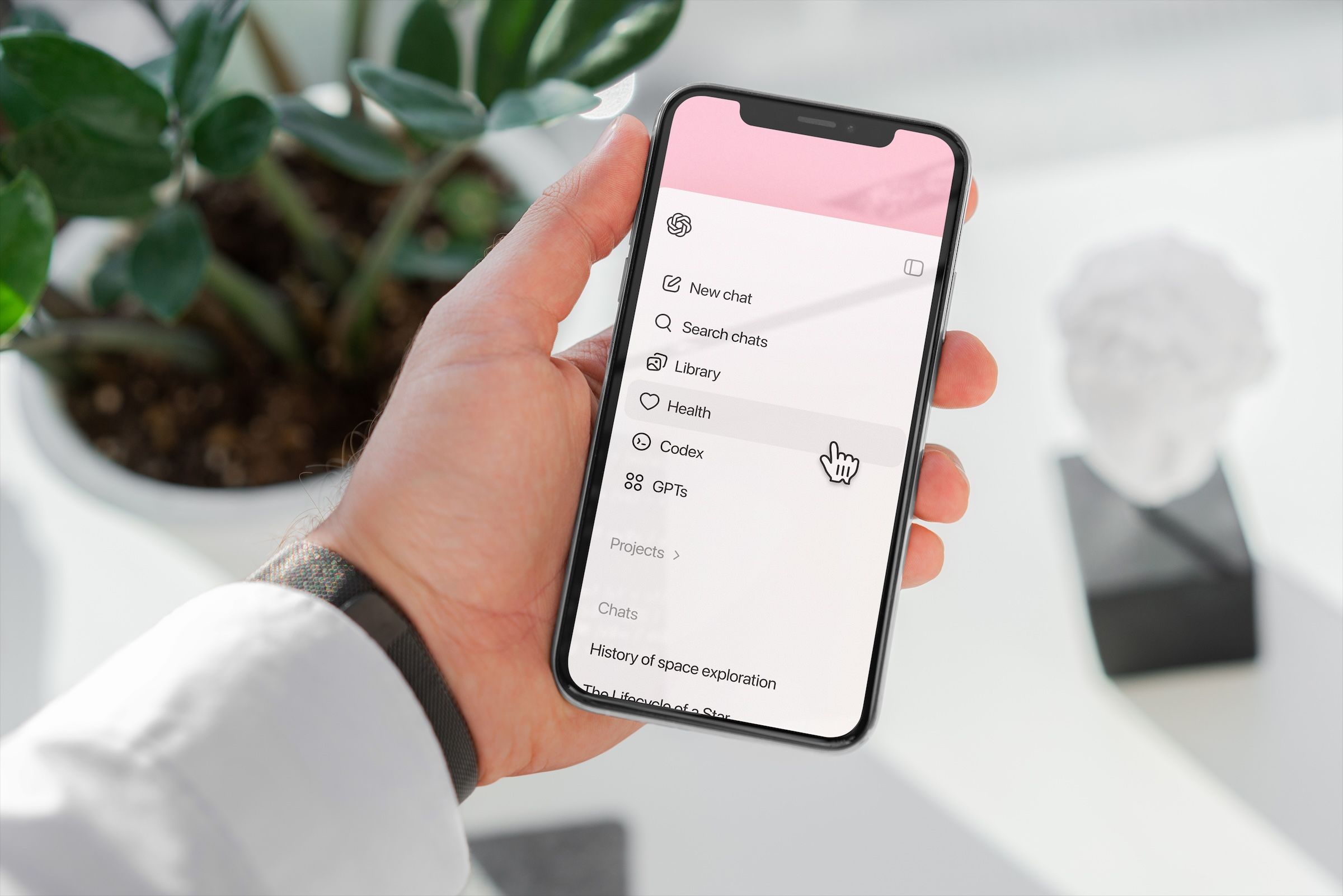 <![CDATA[1 in 3 adults now turn to AI chatbots for health advice]]>