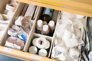 Medical supply shortages are affecting patient care: ©xixixing - stock.adobe.com