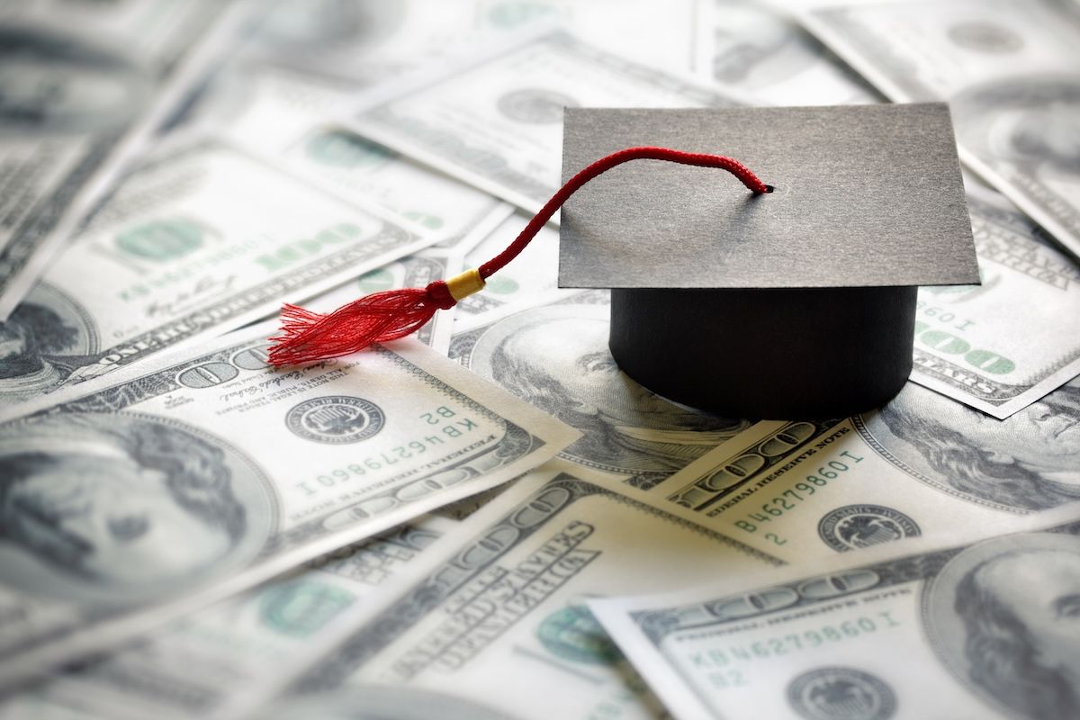 Top health systems pledge $100M to fight staffing and student debt crisis © Brian Jackson - stock.adobe.com