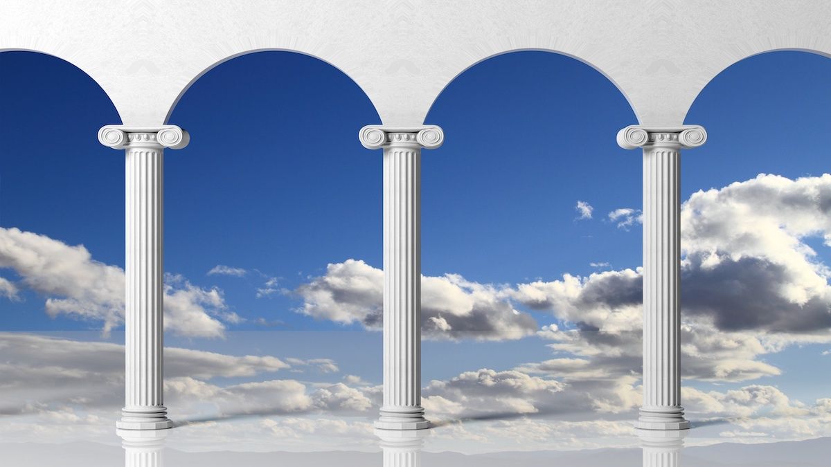 three pillars with blue sky: © viperagp - stock.adobe.com
