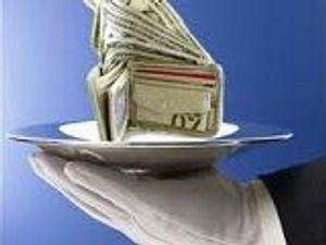 Investing in Online Consumer Lending