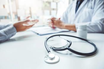 doctor physician patient consult © joyfotoliakid - stock.adobe.com
