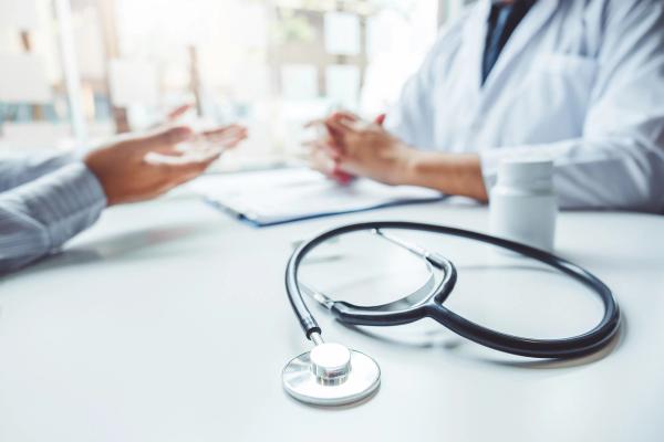 doctor physician patient consult © joyfotoliakid - stock.adobe.com