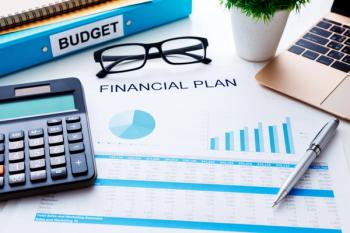 financial planning desk 