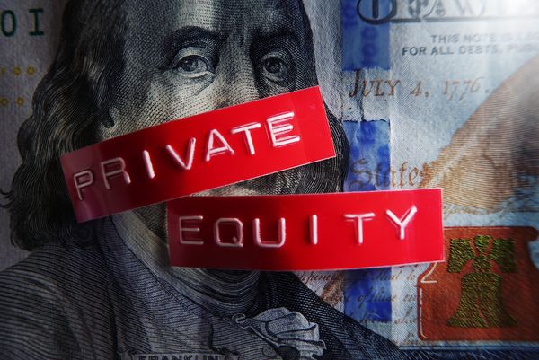 Private equity is still looking to acquire medical practices: ©Zimmytws - stock.adobe.com