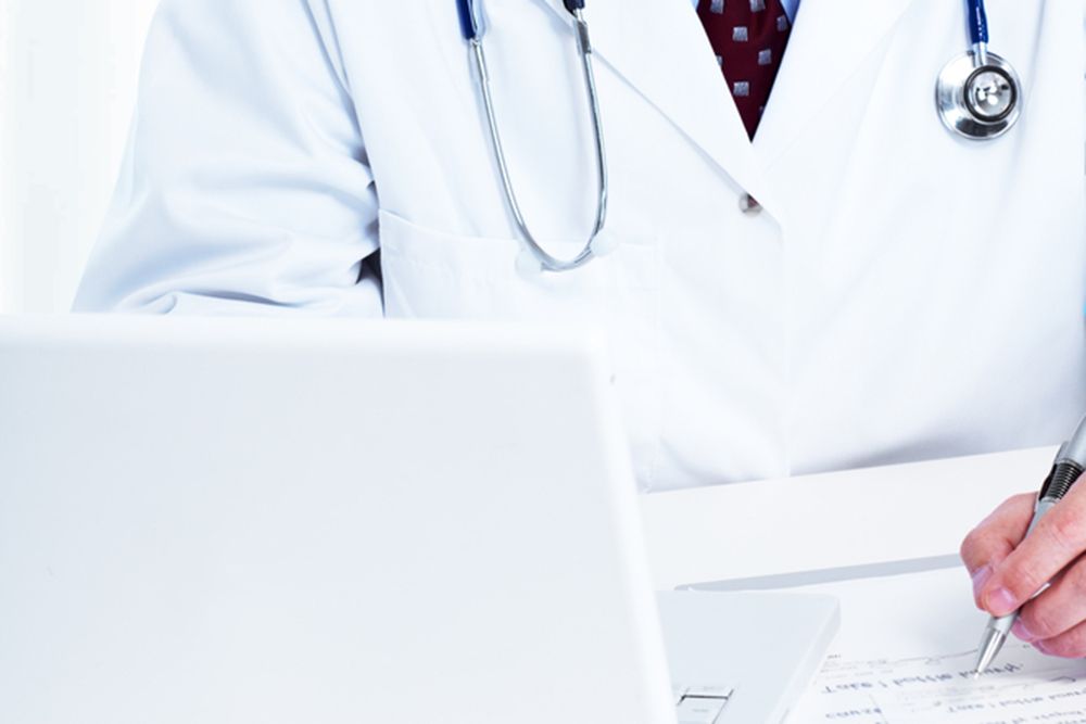 ©kurhan / Shutterstock.com