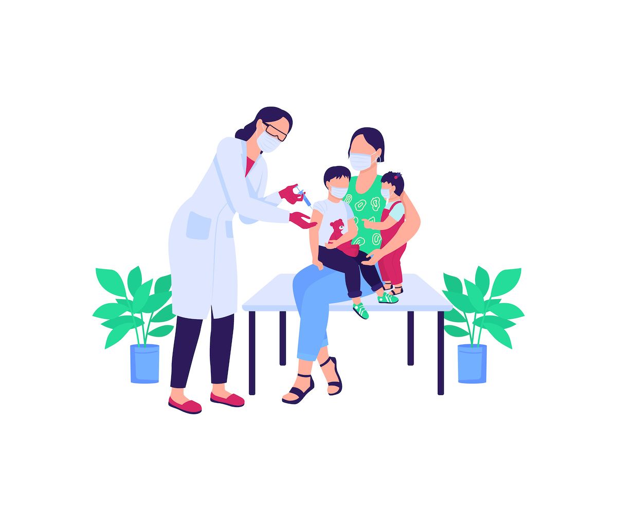 doctor vaccinating children: © The img - stock.adobe.com