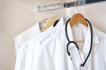 Patients still trust white coats, but gender bias lingers © Tatjana - stock.adobe.com
