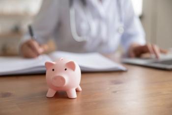 Physician pay hits decade highs as productivity holds steady © fizkes - stock.adobe.com