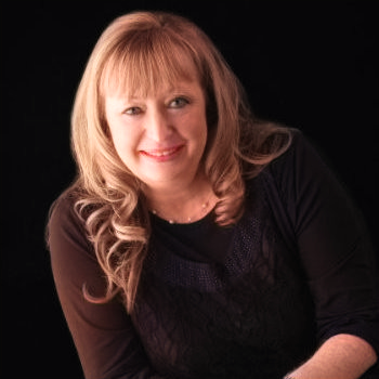 Lesley Barton: ©Bunzl & AHMC