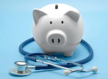 piggy bank stethoscope: © Nudphon - stock.adobe.com