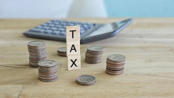 How do federal income tax brackets work? © Nadzeya - stock.adobe.com