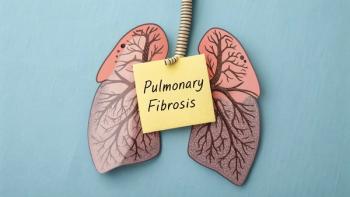 lungs with yellow post-it like note that says pulmonary fibrosis on it | ©hazarul stock.adobe.com