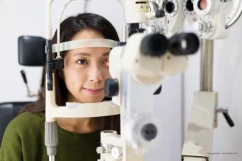 Alzheimer disease: The retina may predict cognitive changes in middle age