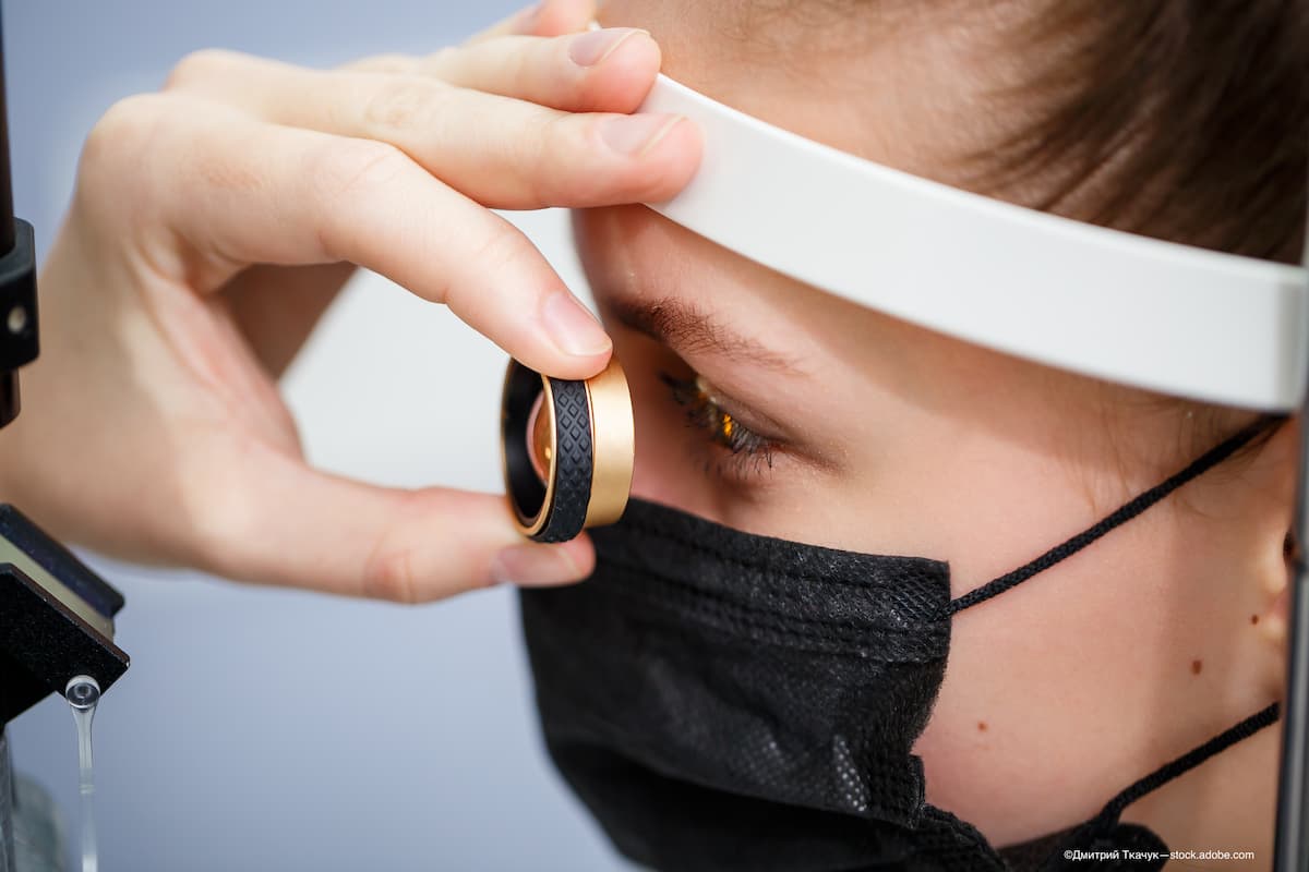 Decreased retinal vascular density linked to moderate-to-severe COVID-19 pneumonia