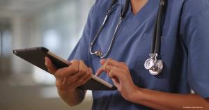 Dexamethasone rebuttal: Who should perform intravitreal injections?