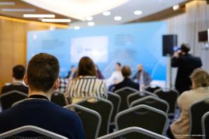 POLL: Do you prefer in-person, virtual, or hybrid ophthalmology conferences?