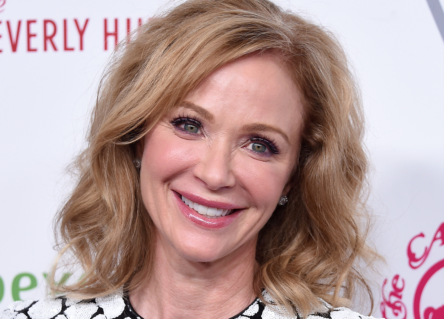 Lauren Holly Talks Bikram Yoga, Turning 57 and Her New Movie on Netflix