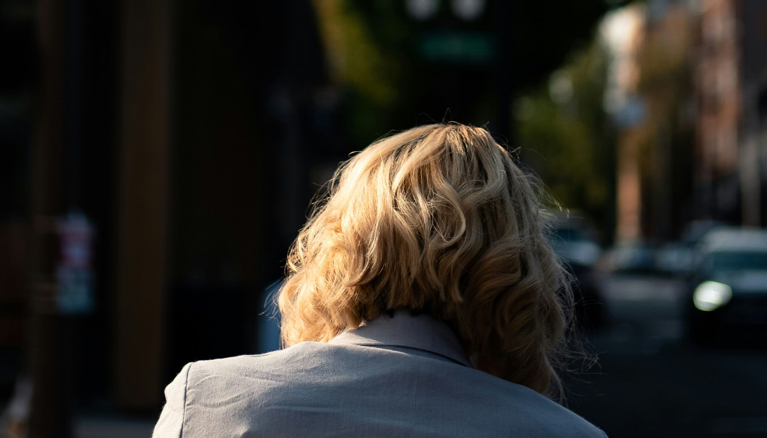woman with a blonde bob