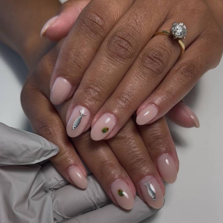 sardine nails
